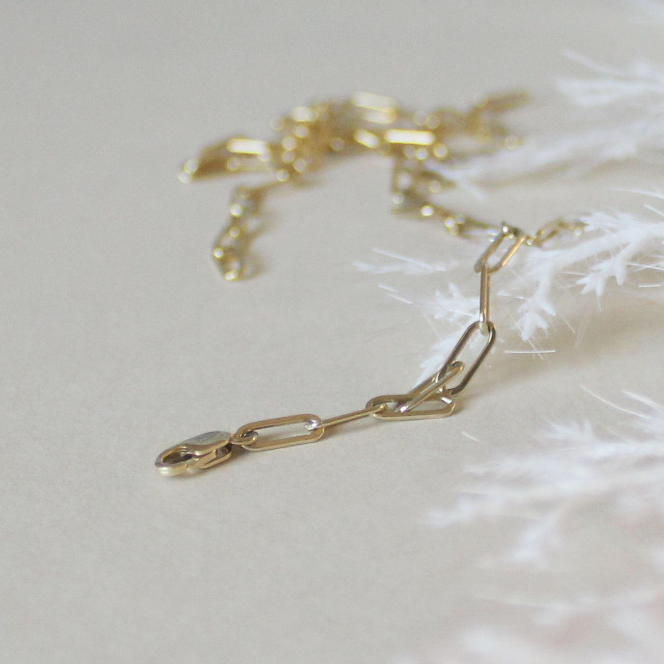 Flat Paperclip Chain